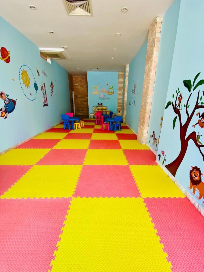 Planeta Hotel & Aquapark Free Beach Access 阳光海滩 外观 照片 A playroom at a nursery school