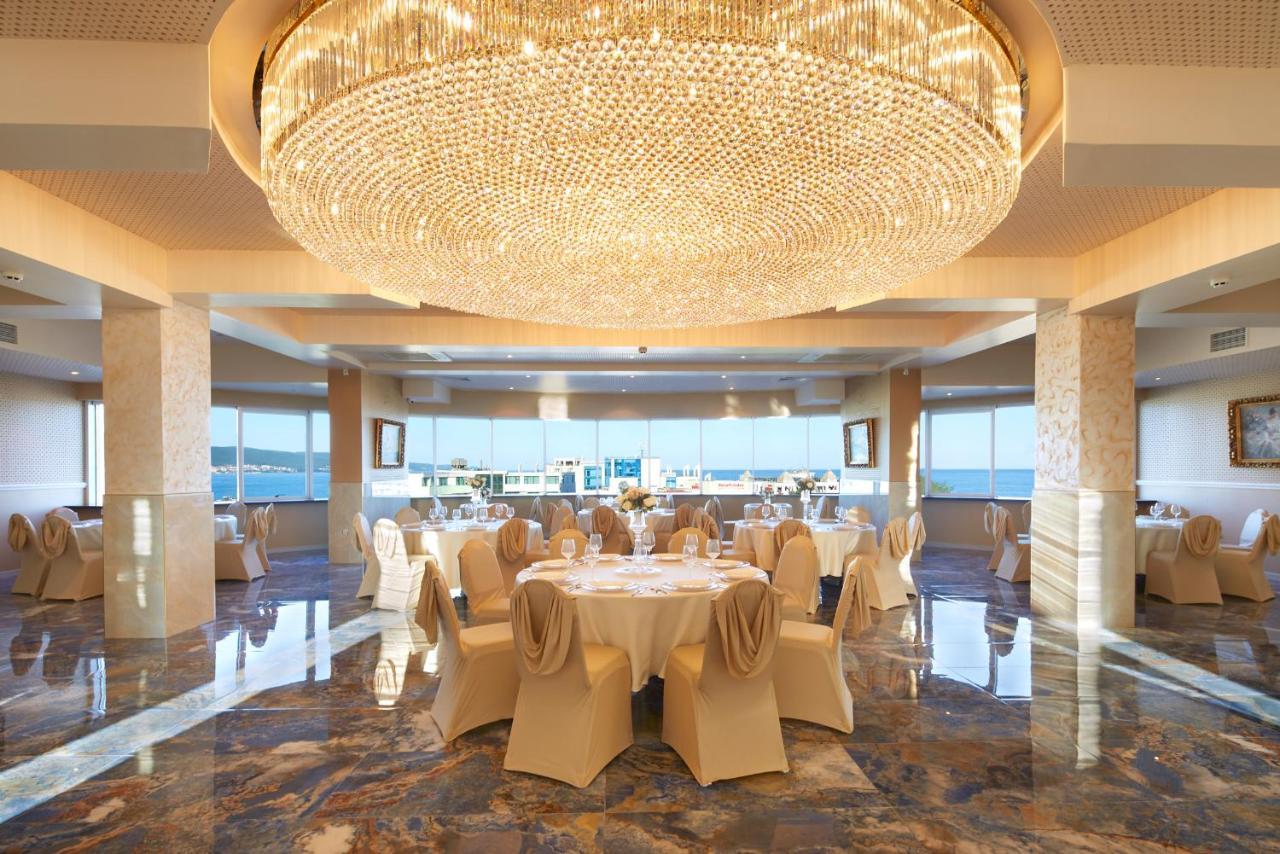 Planeta Hotel & Aquapark Free Beach Access 阳光海滩 外观 照片 The restaurant