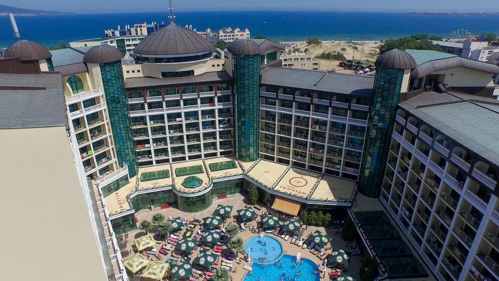 Planeta Hotel & Aquapark Free Beach Access 阳光海滩 外观 照片 Royal Holiday Palace